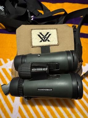 Vortex Diamondback Compact Binoculars with Carry Case